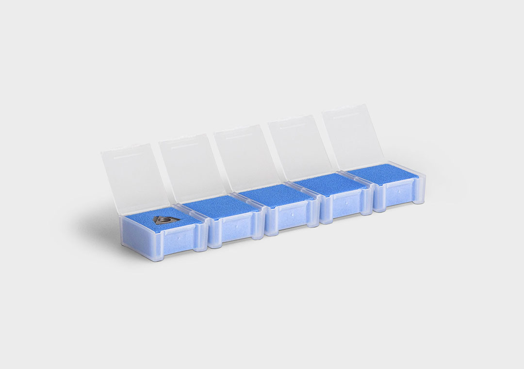 InsertSplitBox InsertSplitBox: a multiple packaging system with individual detachable units.